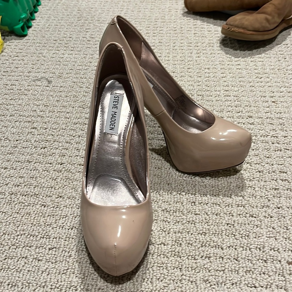 Nude Patent Leather Pumps